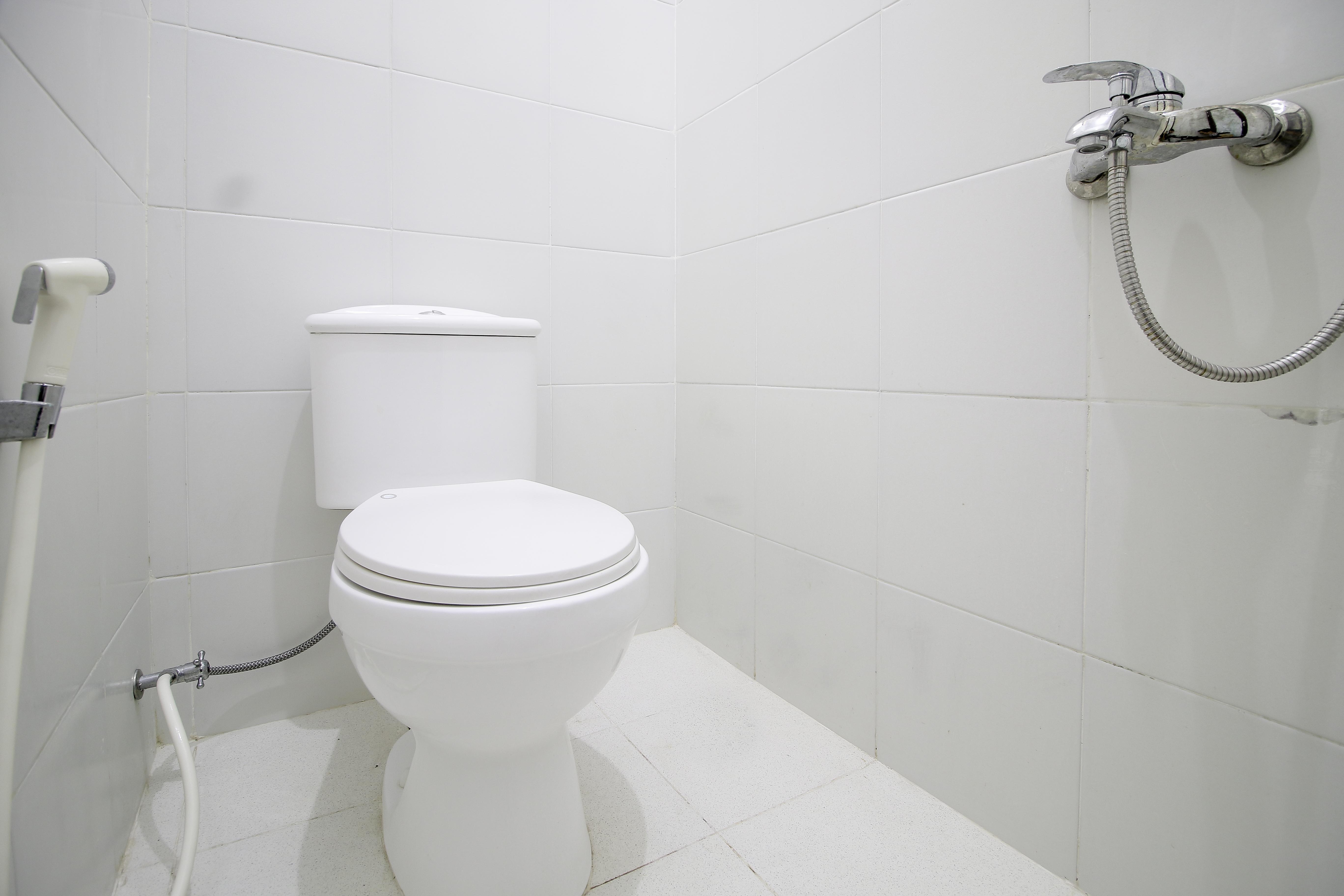 Reddoorz Plus Near Stie Ykpn Maguwo Εξωτερικό φωτογραφία